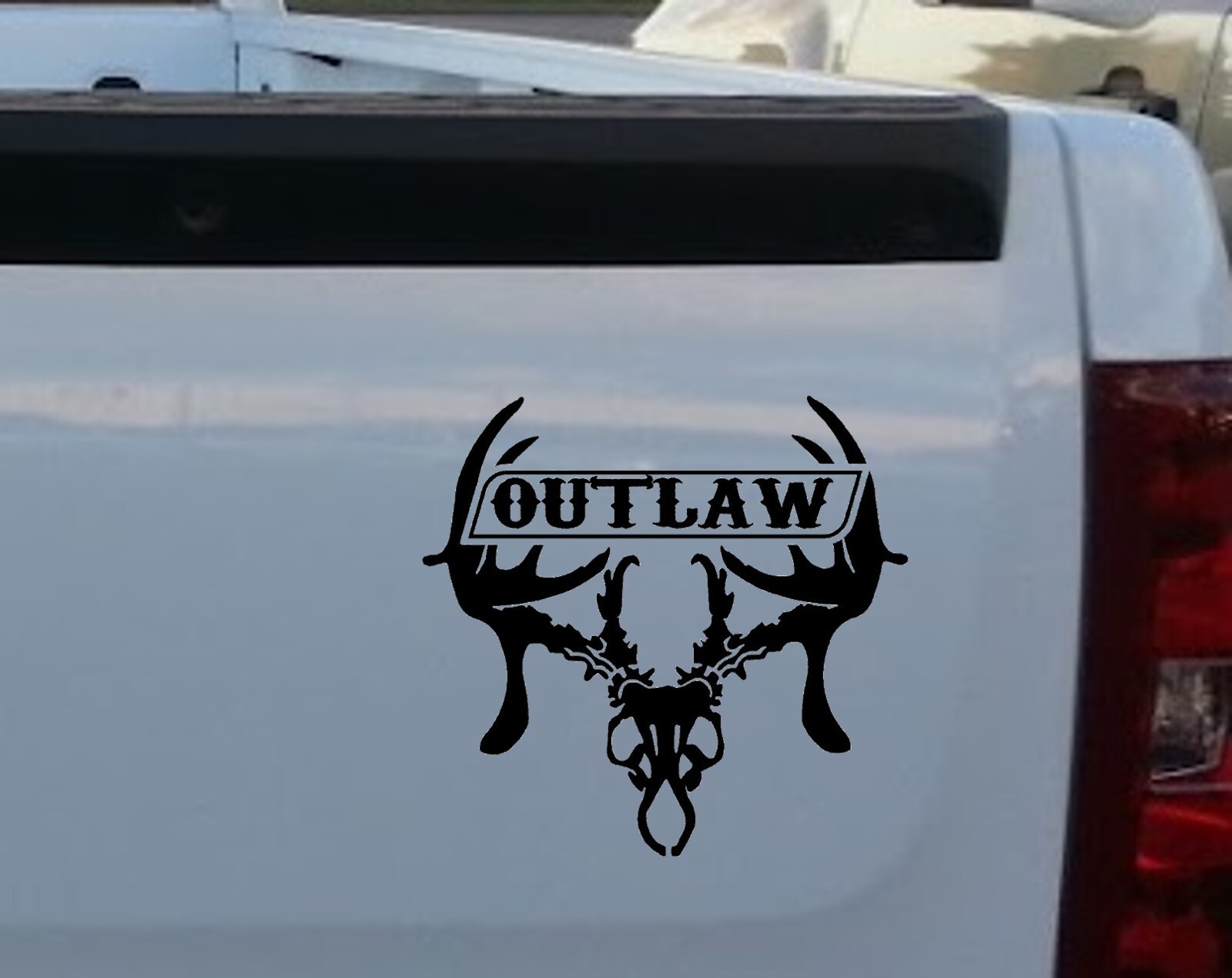 Outlaw Deer Rack Skull Hunting Decal Sticker Bow Hunting Camo Mossy Oak F1023BK