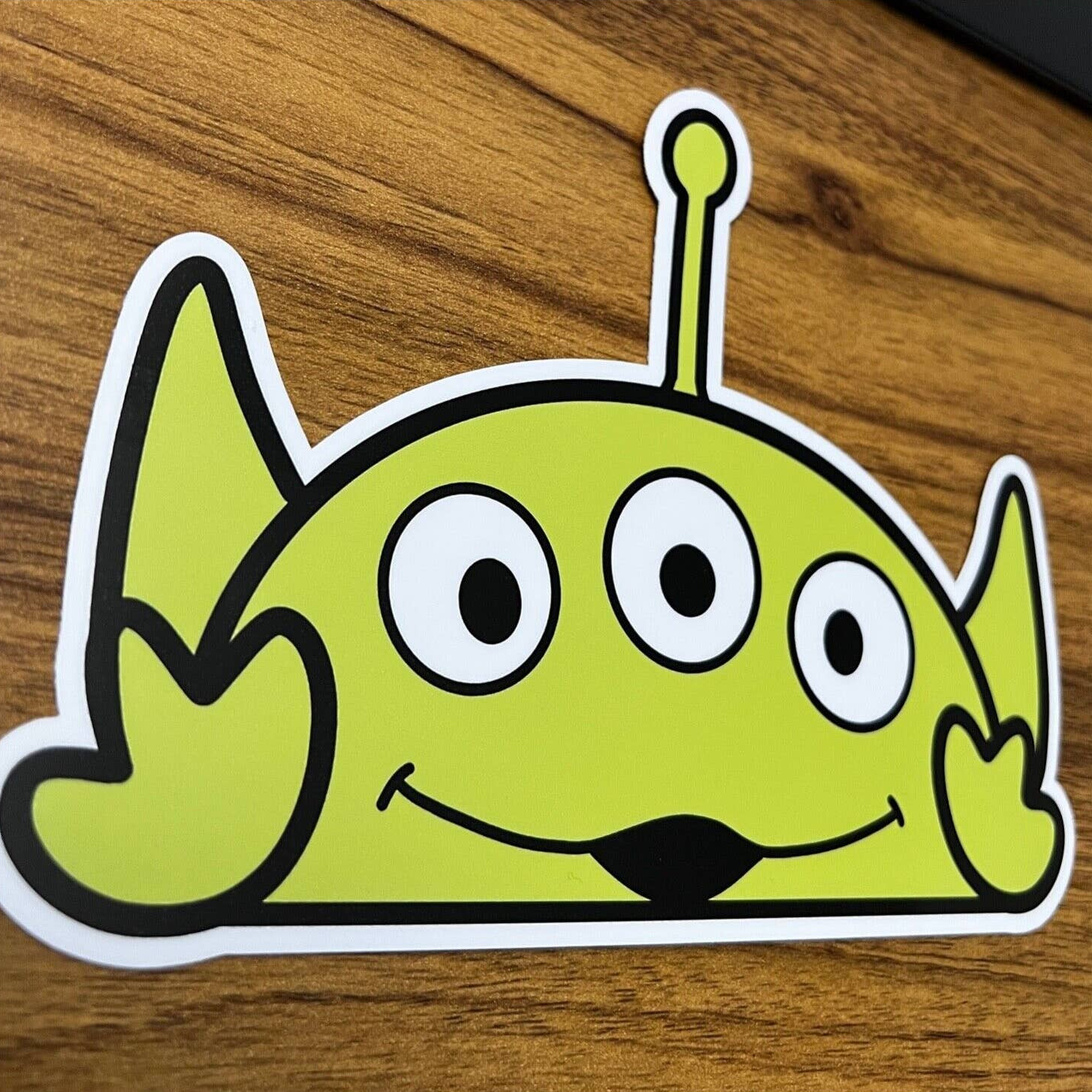 Toy Story | Little Green Men | Buzz Lightyear | 8" Car Peeker Decal |