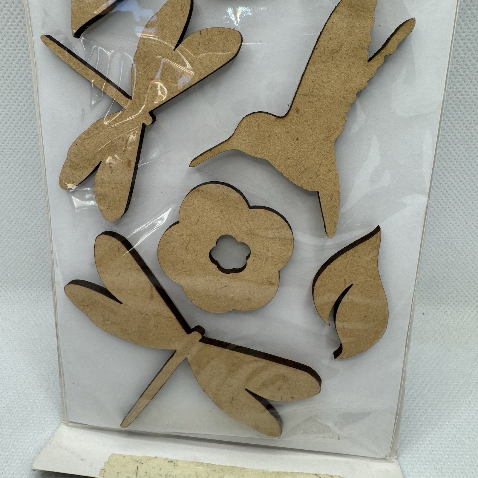 Domestic Bliss Decor DIY 3D Wall Appliques 11 pcs Removeable NEW. DCWV. Humming
