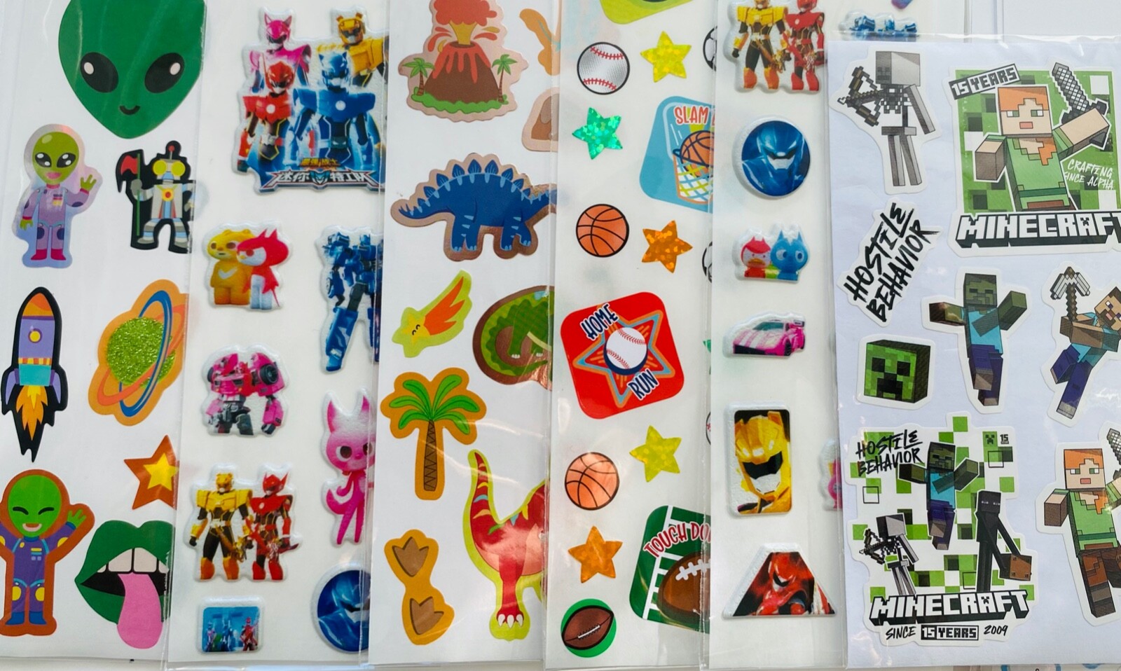 349+ STICKER LOT STITCH GARFIELD SPIDERMAN KUNG FU PANDA HELLO KITTY WEDNESDAY +
