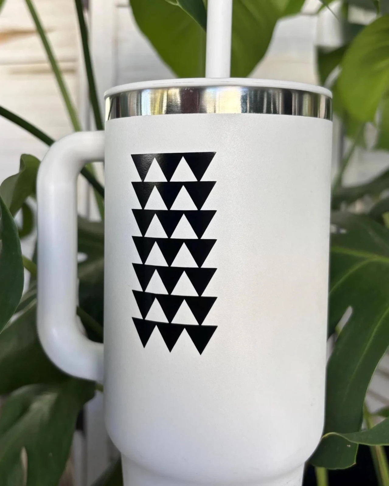 3" Black Hawaiian Design 7 Tribal Triangle Arrows Vinyl Car Window Decal Sticker