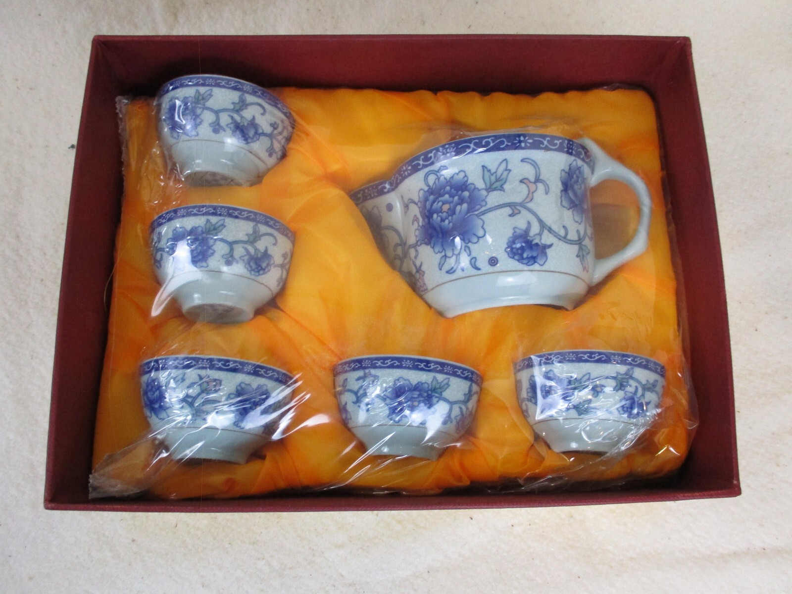 Tea Set, Blue Floral Tea set, Kettle and cups, Asian flare
