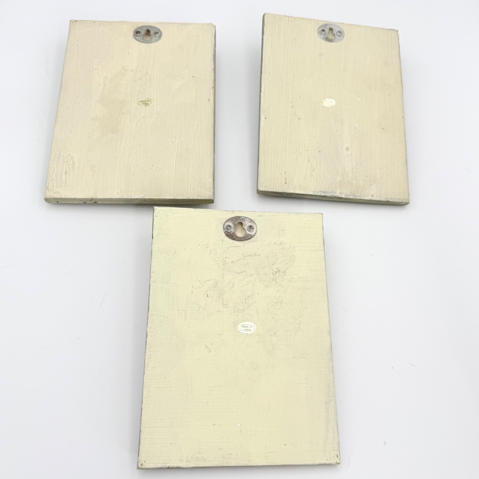 Vintage Wine Grape Wall Plaques Set Pinot Gris Chardonnay Cabernet Decor