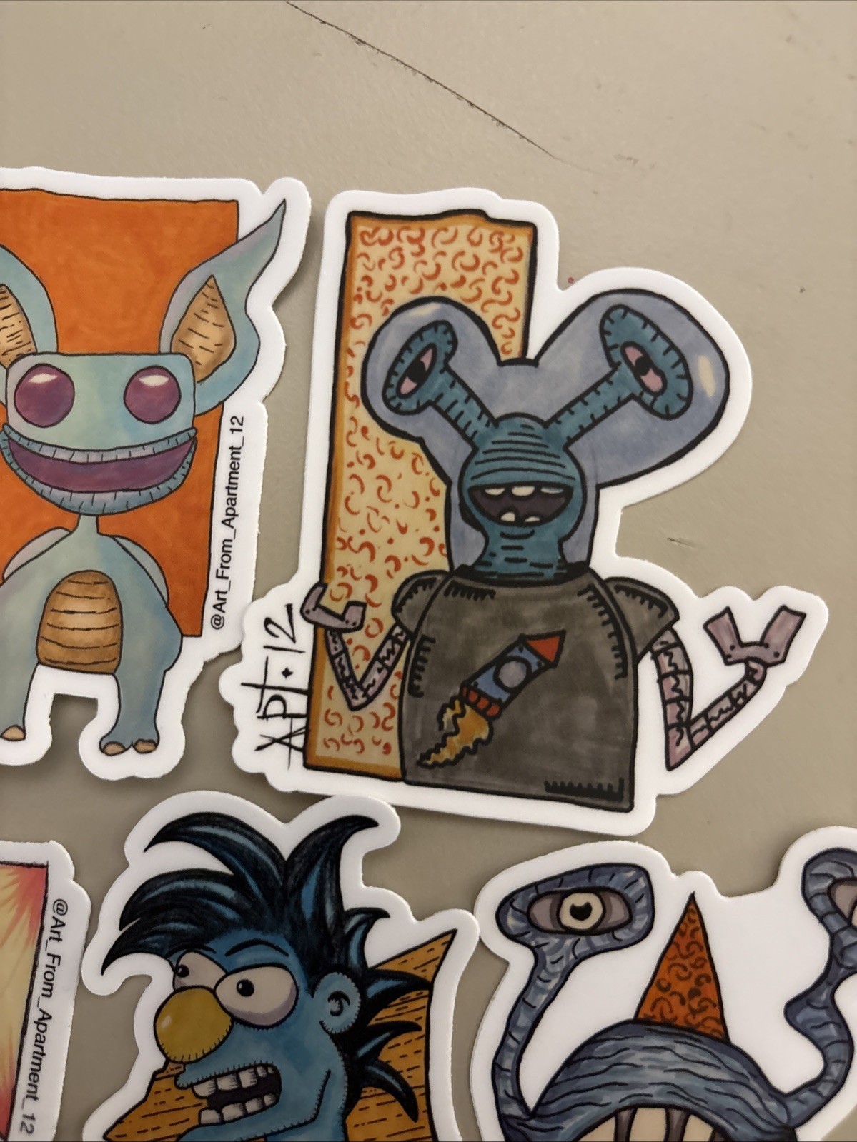 5 Pc – Blue Aliens (Stickers/Decal Dishwasher Safe) Comic Art Alien Creature