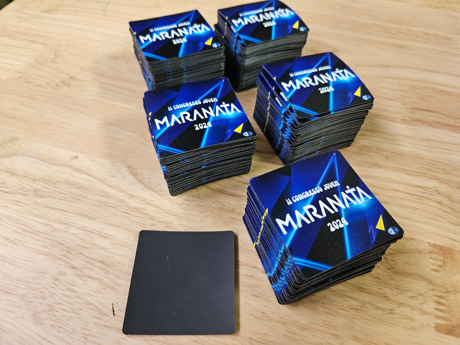 Custom Die-Cut Magnets – Personalized Logo, Branding