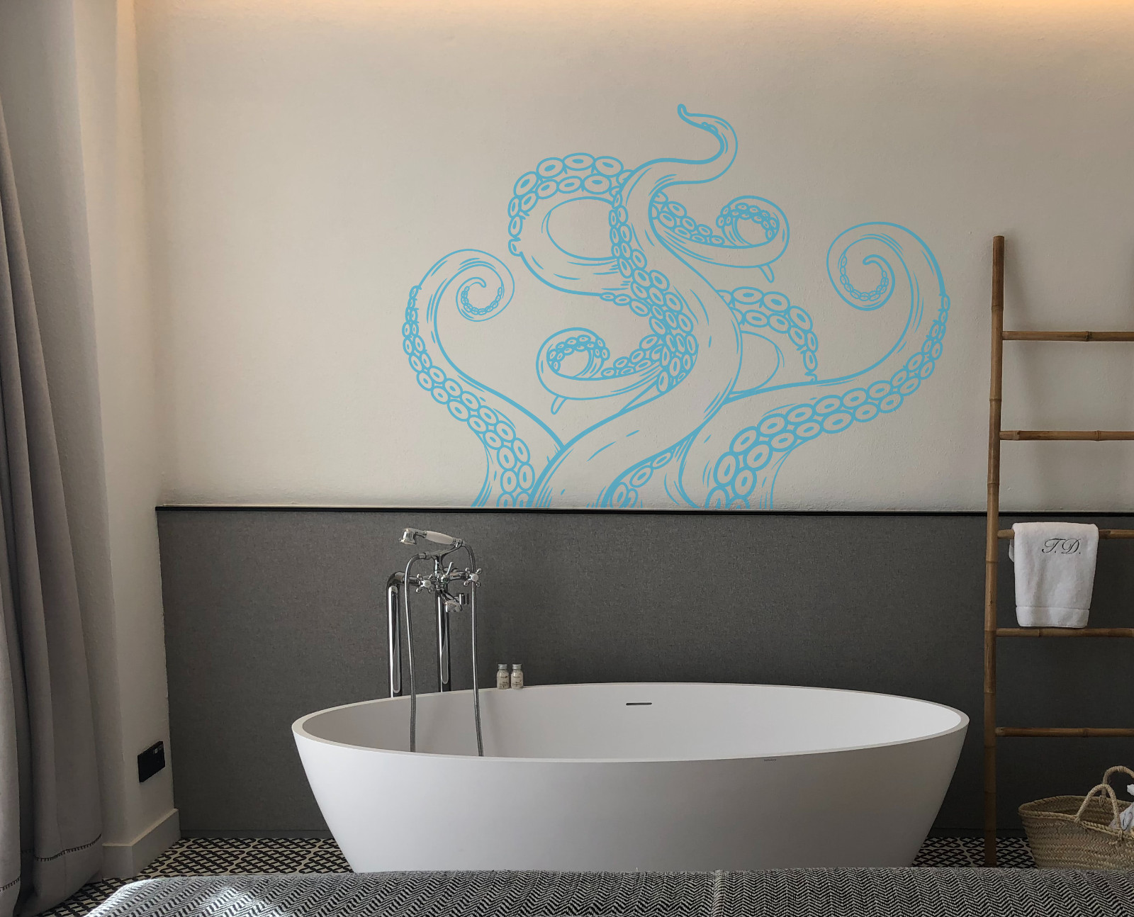 Vinyl Bedroom Living Room Marine Creature Octopus Arms Design Wall Decal Sticker