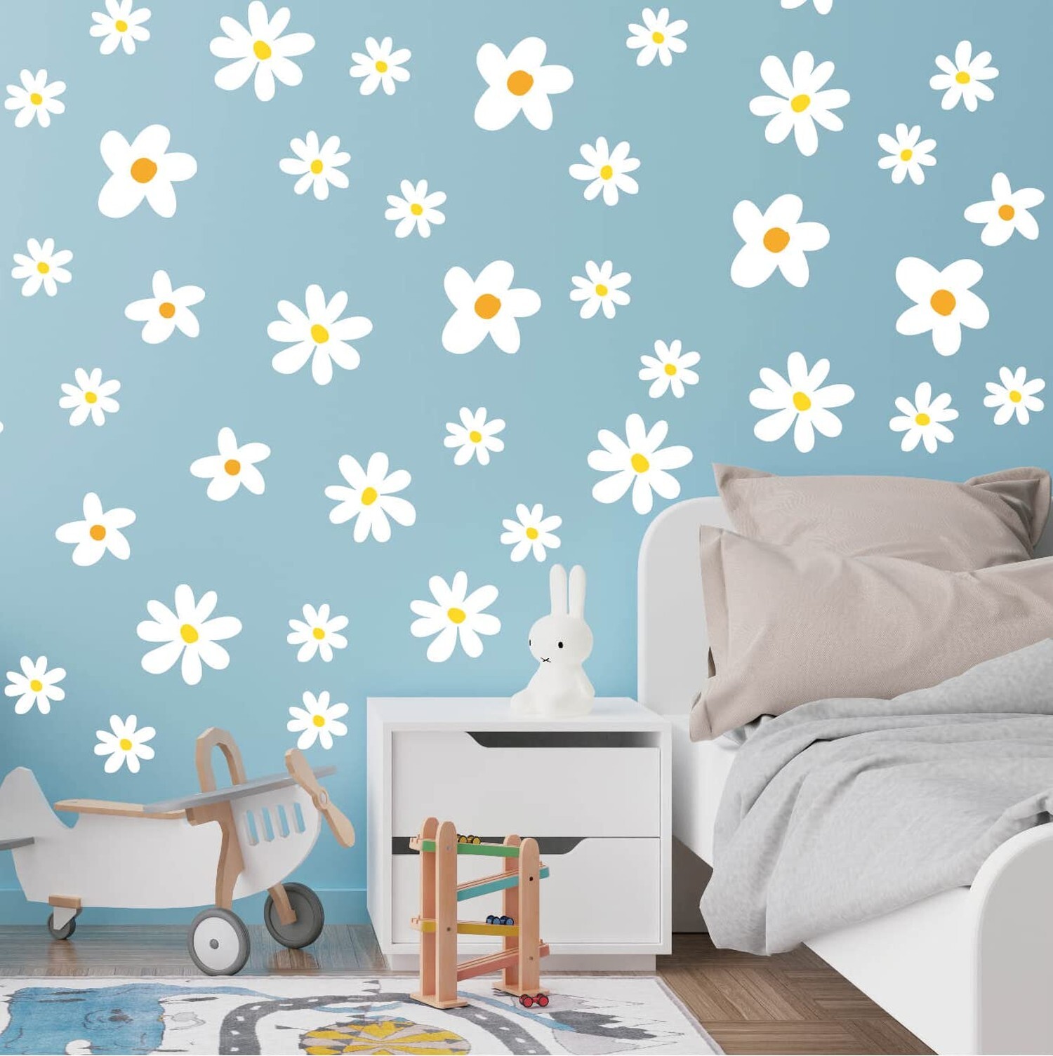 Resin & Reed Daisy Wall Decals, 3-5 inches (White, 36) White