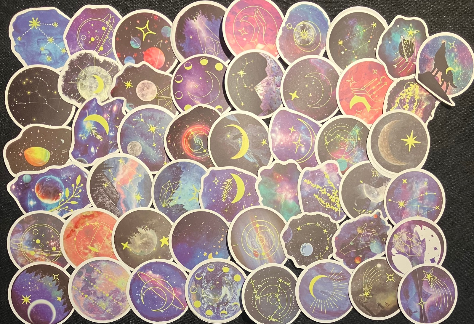 LOT OF 10 PCS random Space Cosmos NASA astronaut planets stars moon celestial