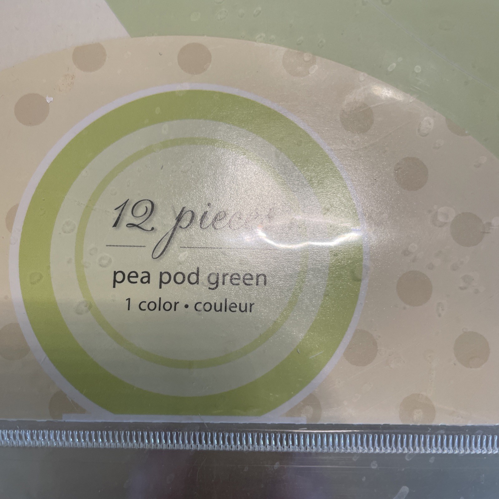 Wall Pops Peel And Stick Wall Art.12 Pieces Pea POD Green. New In Package.