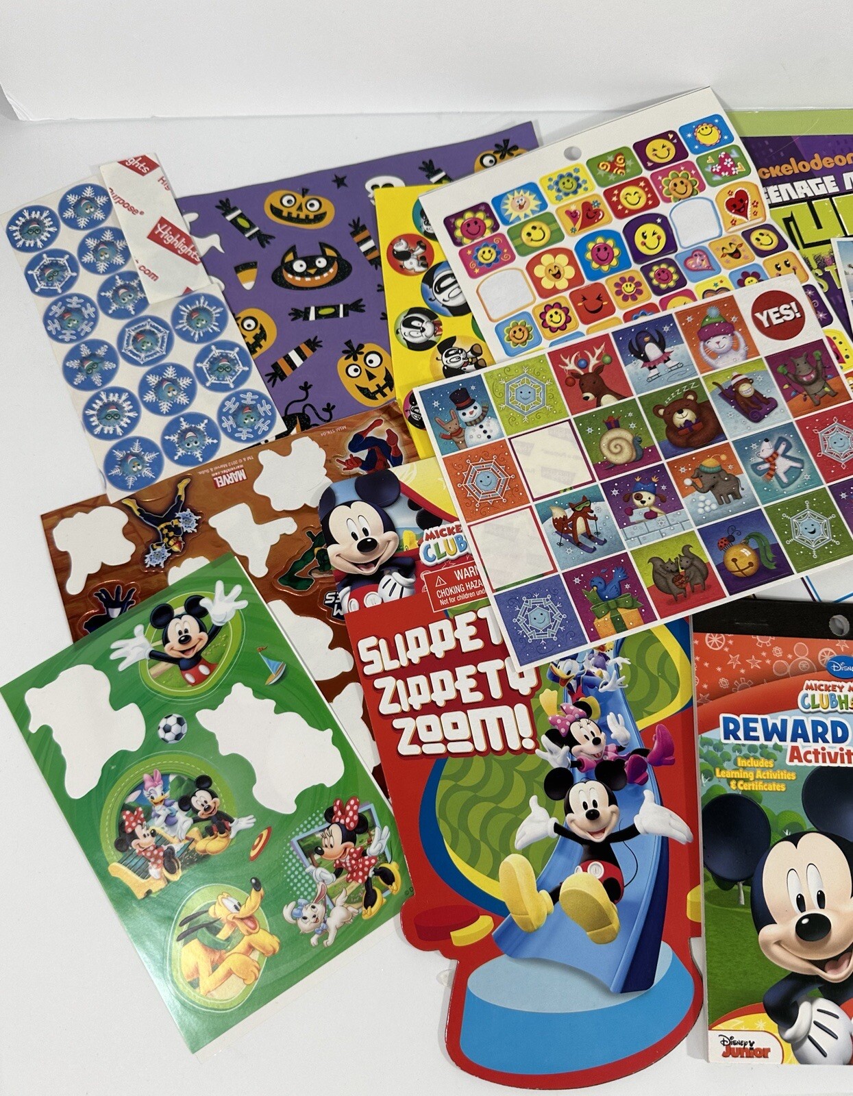 Sticker Decals Miscellaneous Lot Awards Collect Trade Cartoon Mickey School