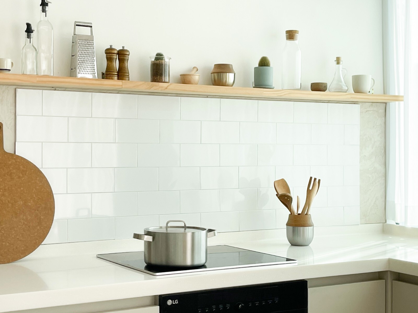 Peel & Stick Metal Tile kitchen backsplash 3.93"x7.87"(100MM x 200MM)