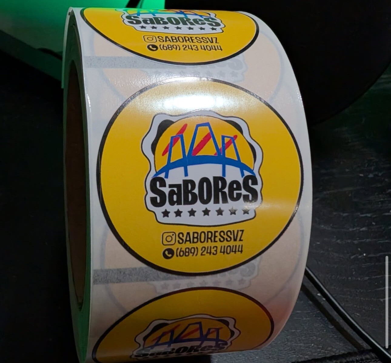 Custom logo stickers Die cut Stickers custom stickers bulk Product Labels