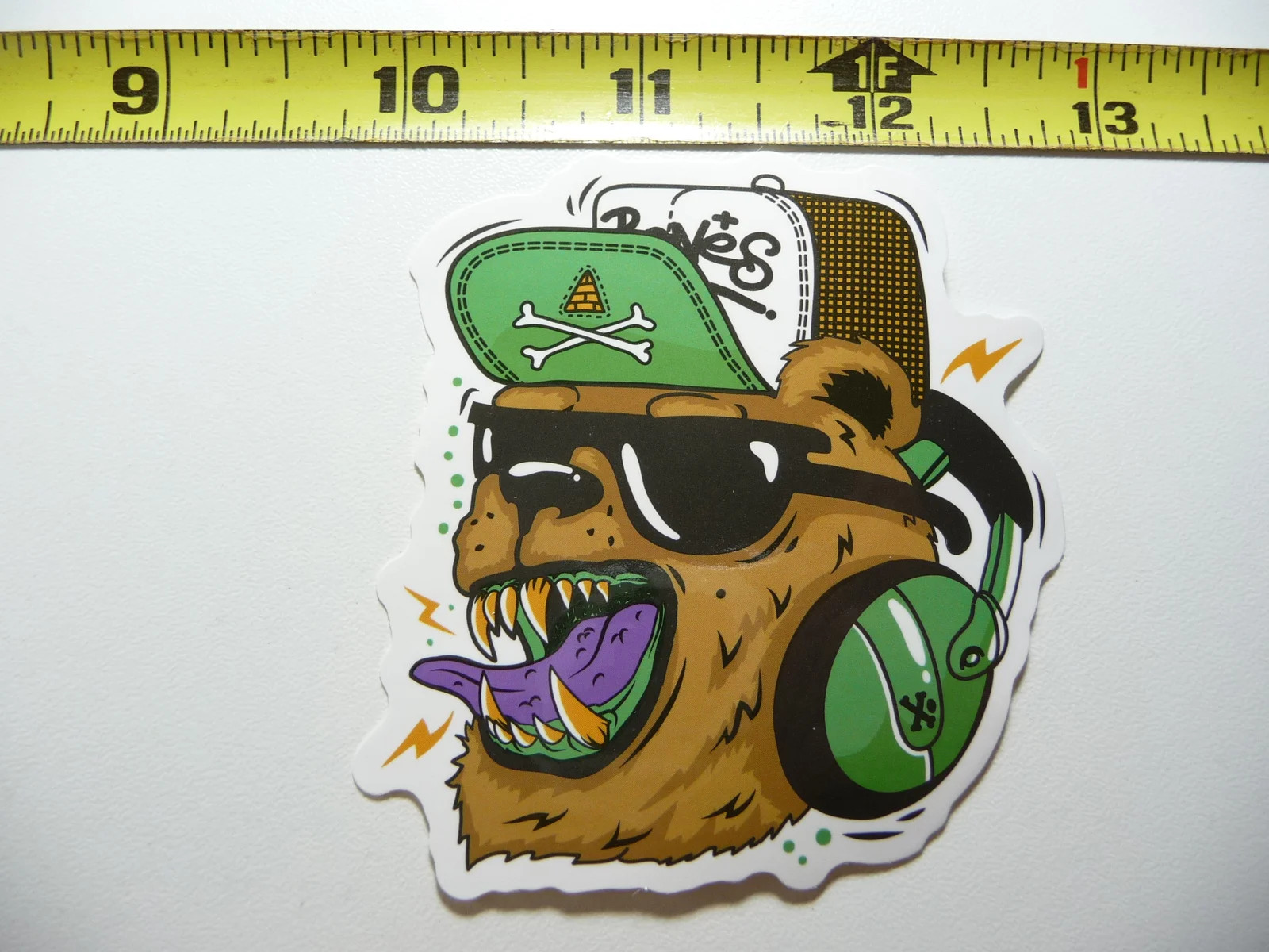 BEAR HEADPHONES SMALL STICKER DECAL HIP HOP RAP MUSIC STYLE STREET
