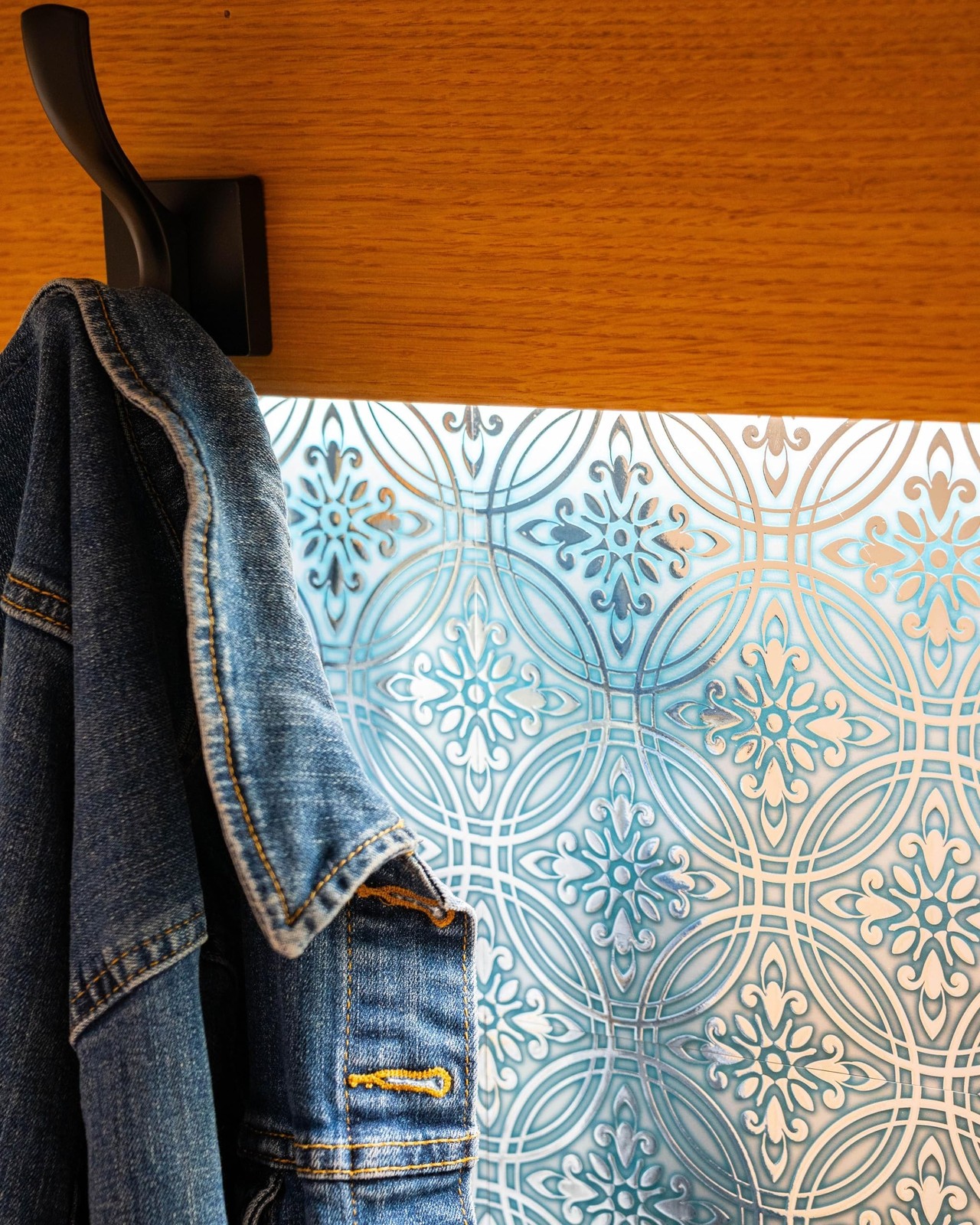 Main Street 24-Pack of 8 x 8" Wallpaper Tiles Peel and Stick Metallic Teal Pa…