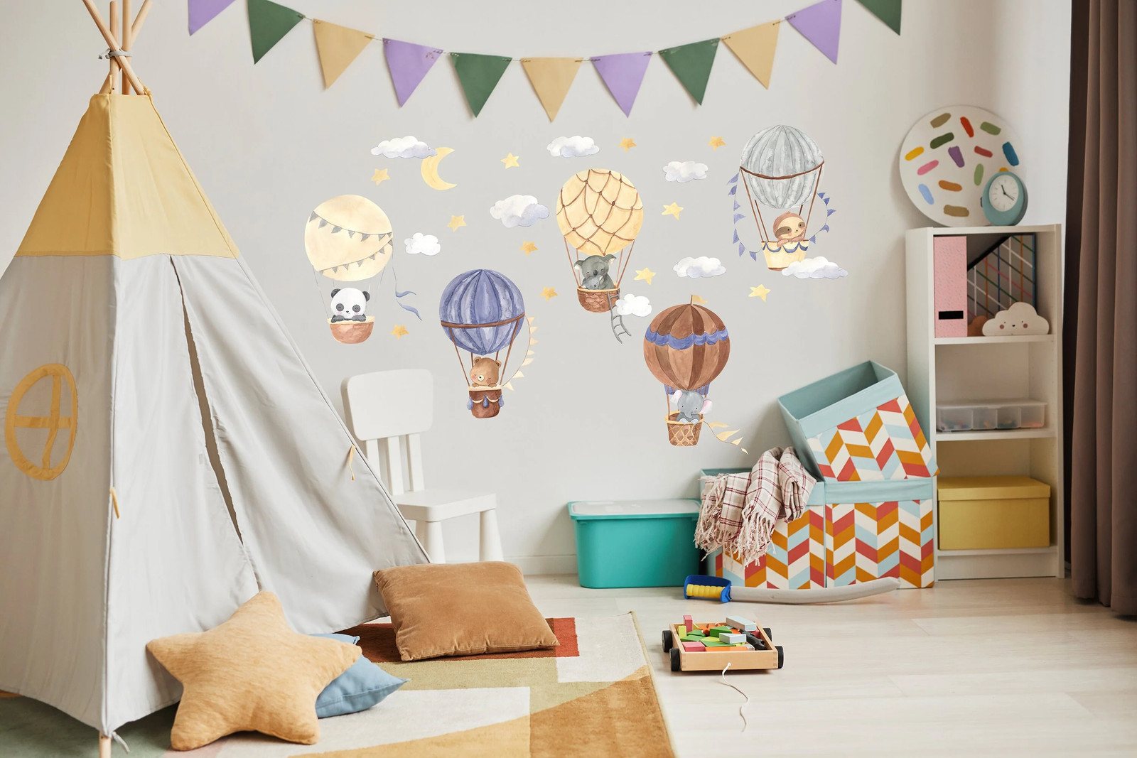 Hot Air Balloon Wall Stickers – Animals Clouds Nursery Decor Decal – Baby Kids