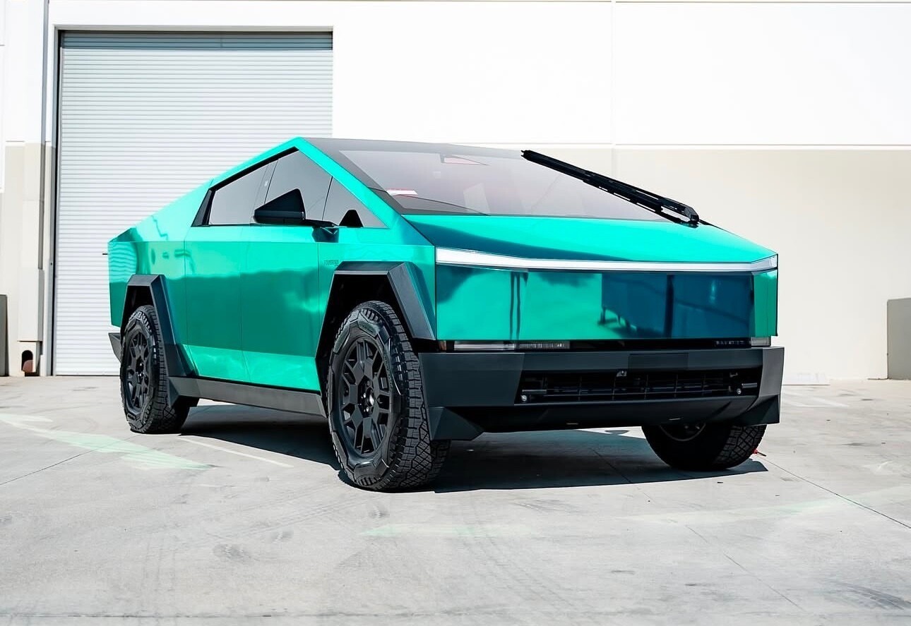 Tesla Cybertruck DIY Full Vinyl Wrap Color Change Gloss Mirror Chrome Lake Blue