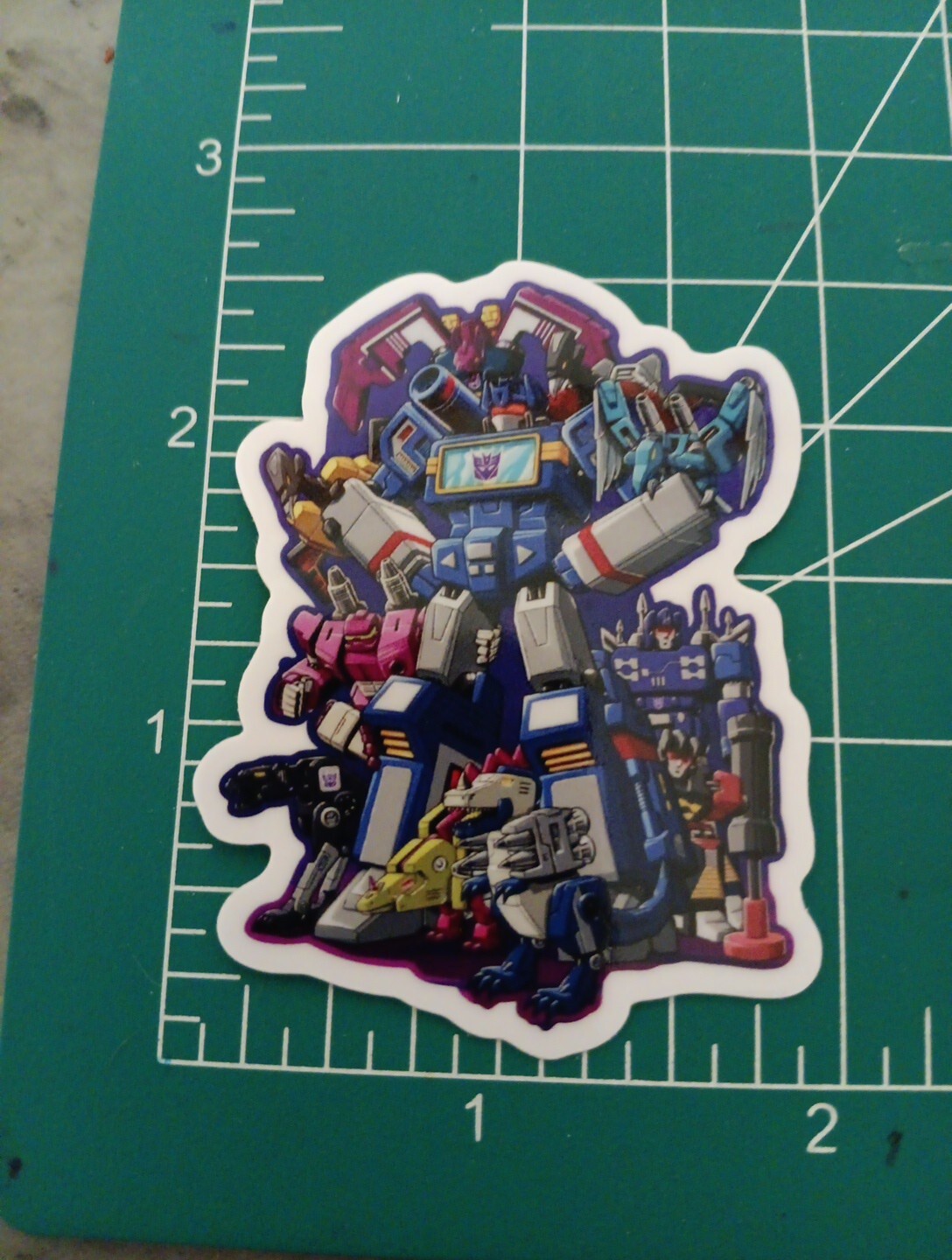 TRANSFORMERS STICKER X SOUNDWAVE
