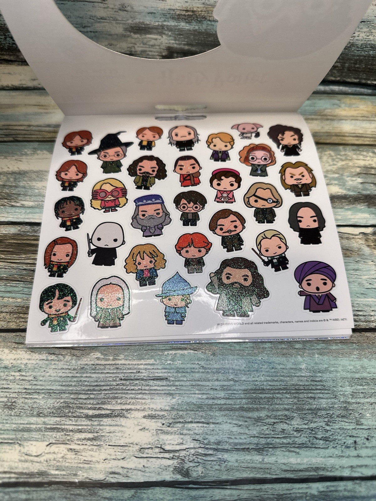 NEW Harry Potter ⚯ ͛ Sticker Book Over 400 Official Stickers 16 Pages