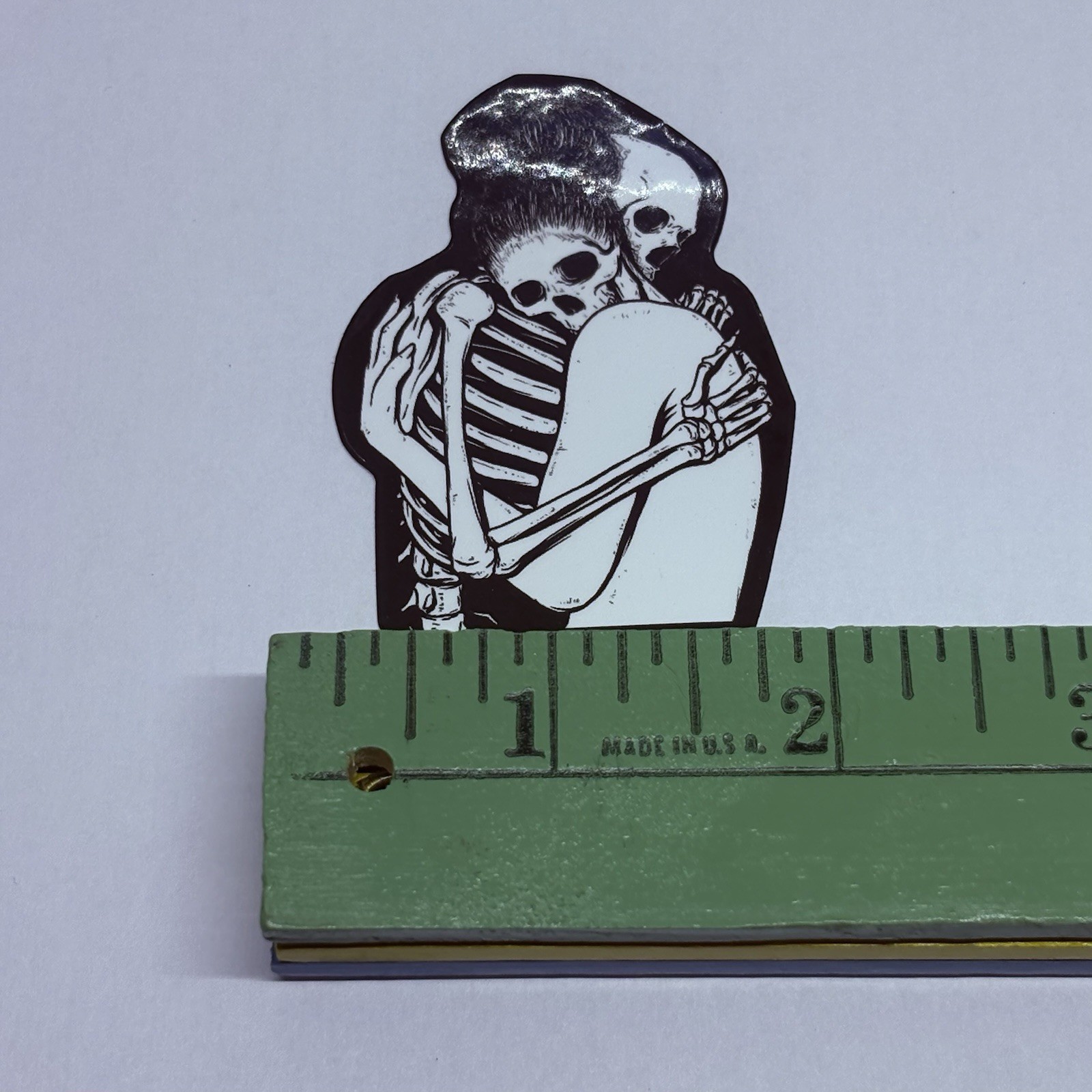 Skeleton Lovers Hugging Sticker Decal Art Valentine’s Day Vinyl Journal Tc6