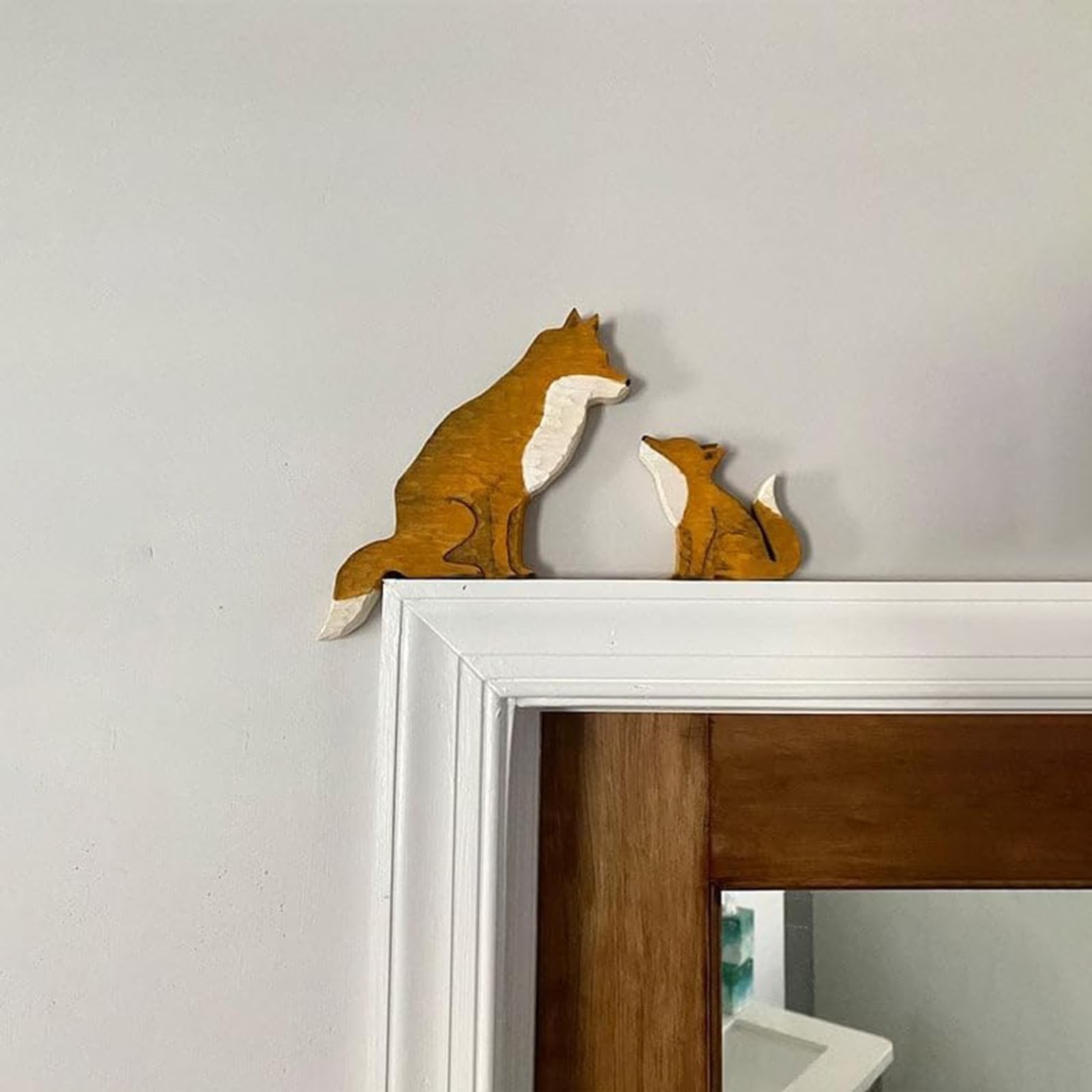Mama and Baby Fox Door Topper Adorable Fox Shape Statue Door Corner Sculpture…