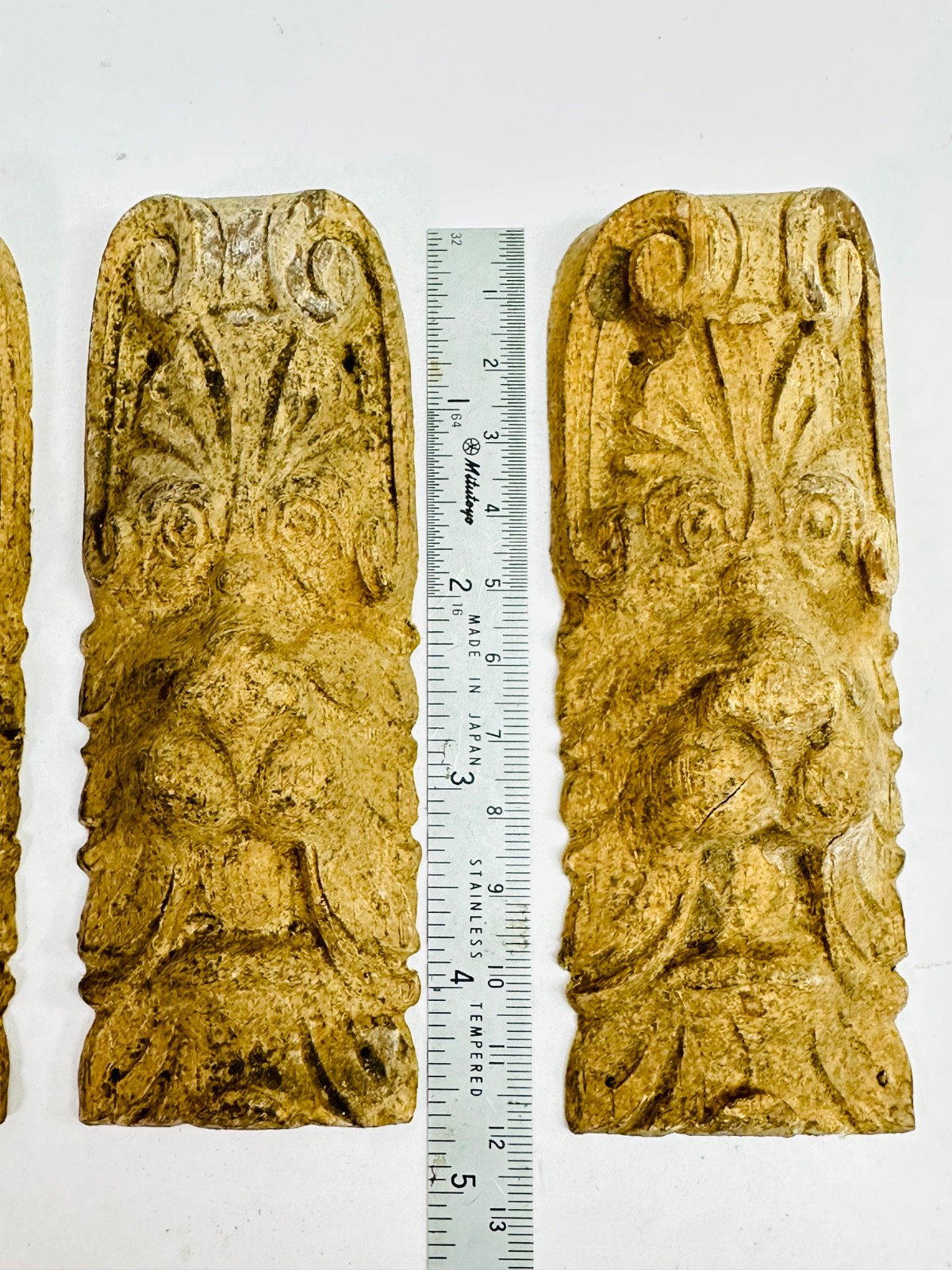 3 Wood Pressed Onlays Applique Furniture Decor Rococo Lion Head Figural 5"