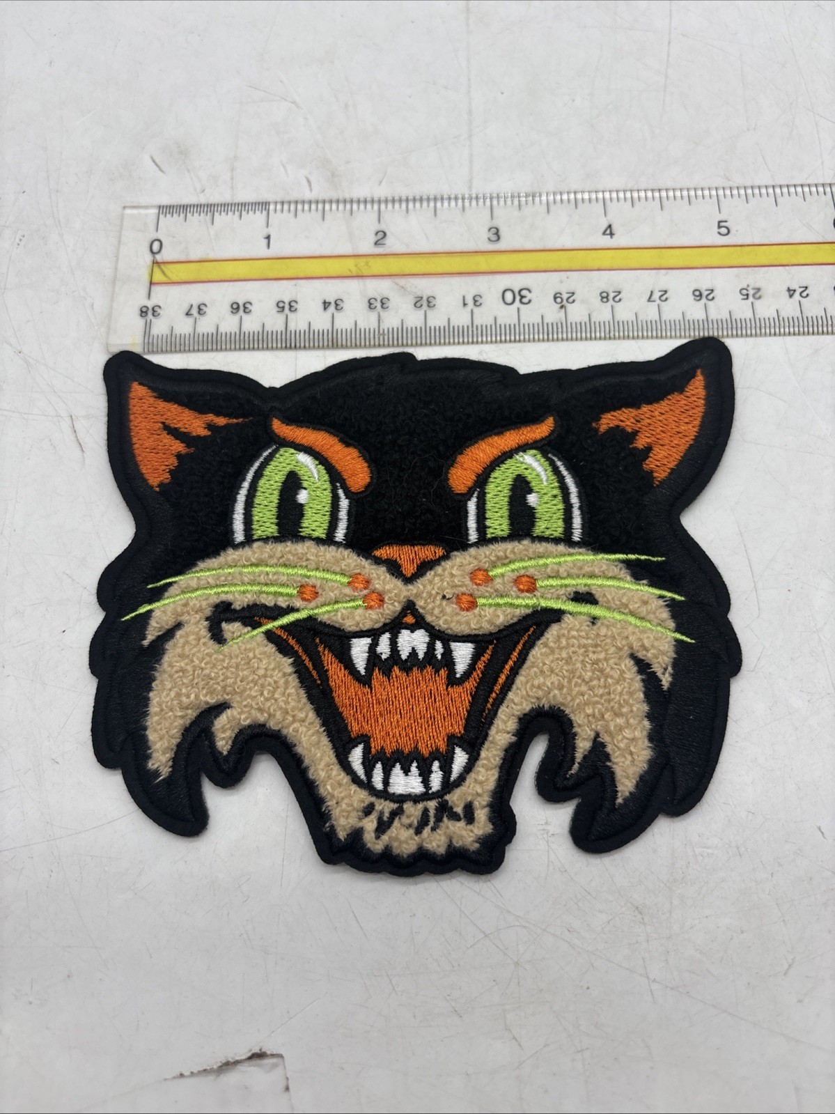Large Scary Cat Chenille Fabric Patch 5×3.5” Unused BXebuttons Brand