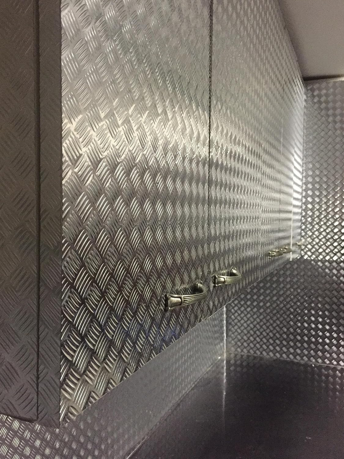 Industrial Utility Diamond Plate Metallic Chrome Finish Vinyl Wrap Silver 17.8