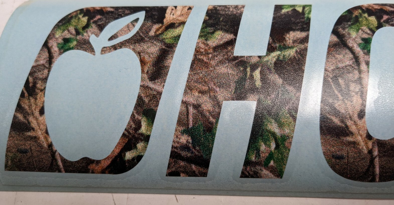 Hoyt ~old style~ Camo Apple Logo Decal Sticker Bow Hunting Archery Deer