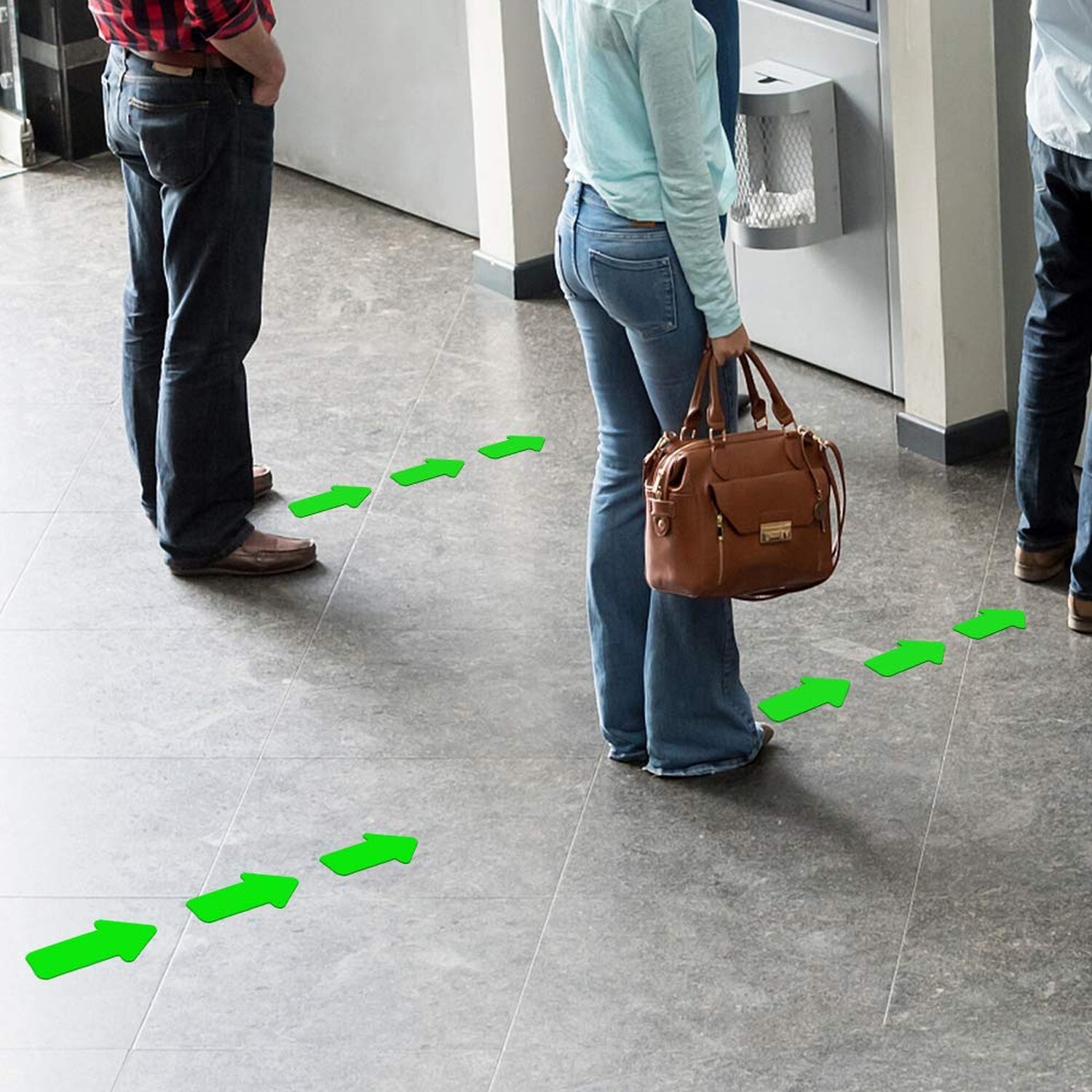 Arrow Floor Sticker Tape 2"×4" Arrow Floor Marking Sticker Sign 200 PCS Arrow…