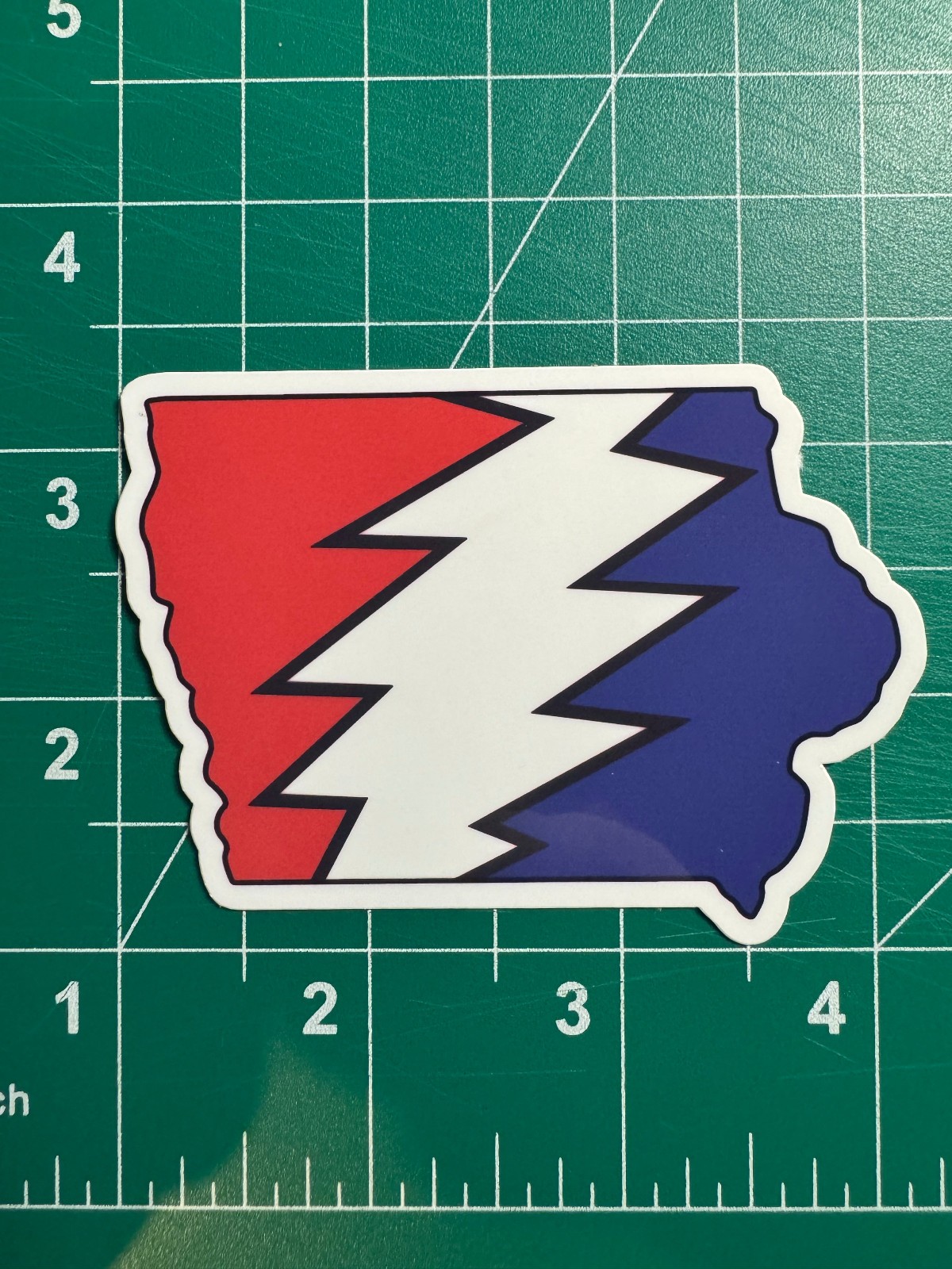 Iowa Stealie – Grateful Dead – Laminated Vinyl Sticker 2"x3"