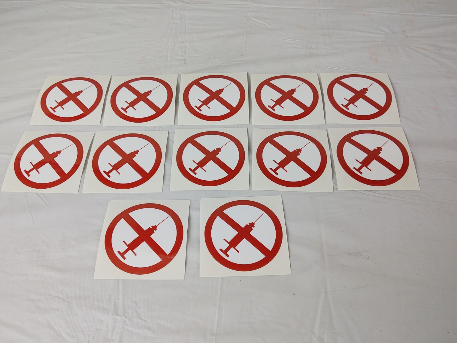 No Syringe Needles Round Trash Can Receptacle Stickers 12 Individual Stickers