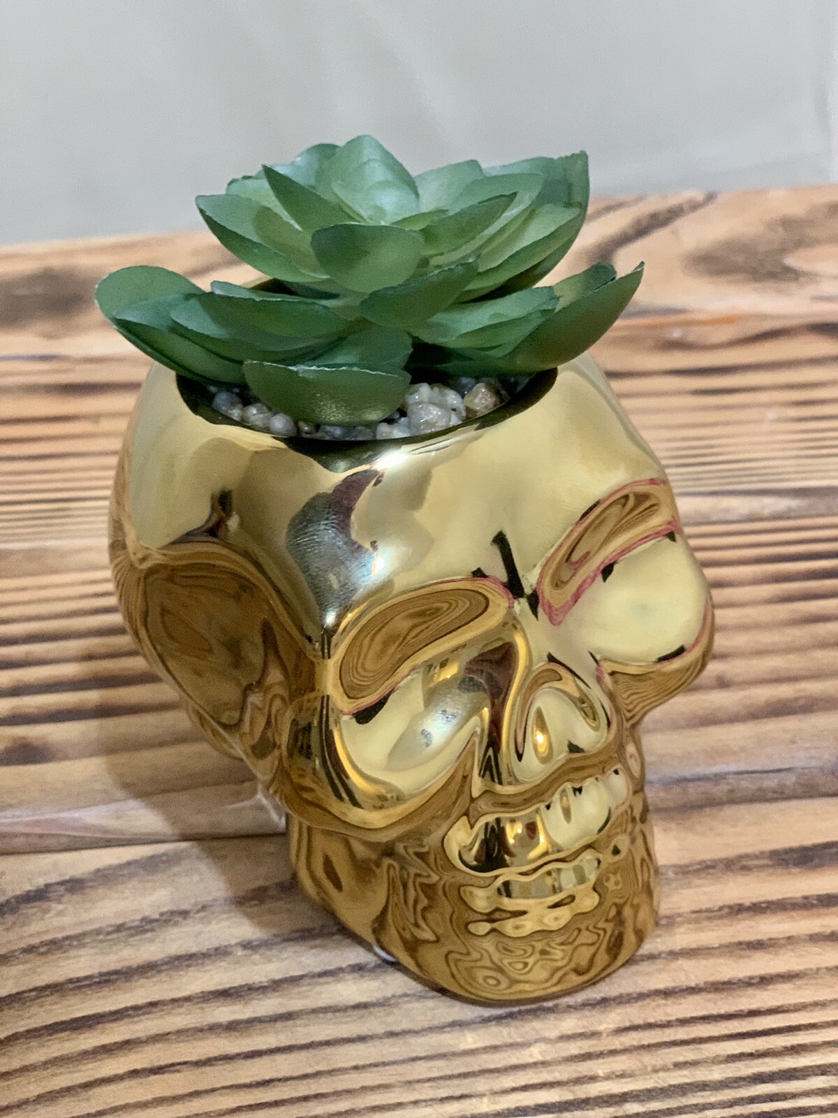 4.5×4.5 in gold skull with flower, new unused