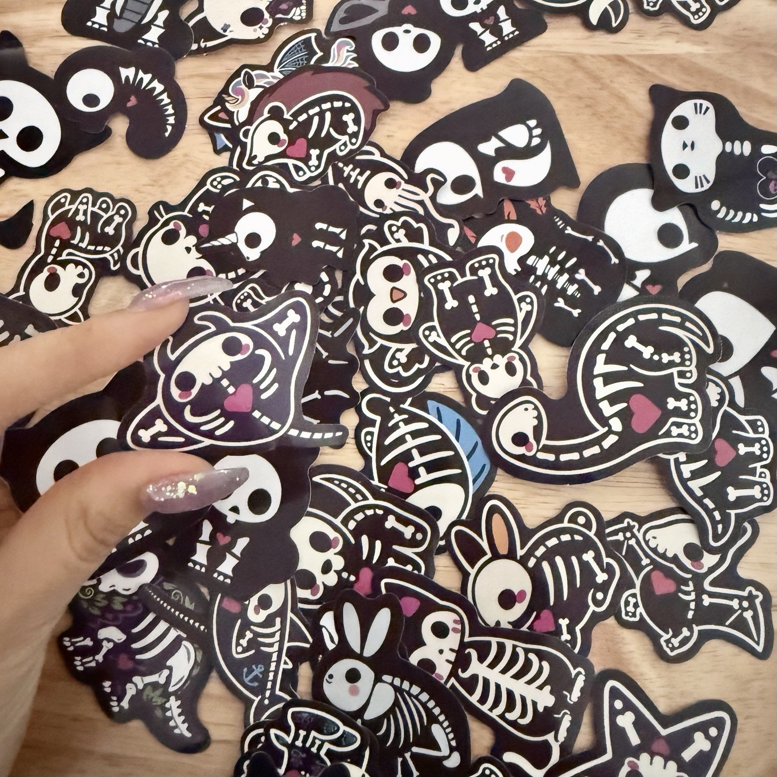 50 Pcs Stickers – Kawaii Animal Skeletons With Hearts, Cute Spooky Halloween