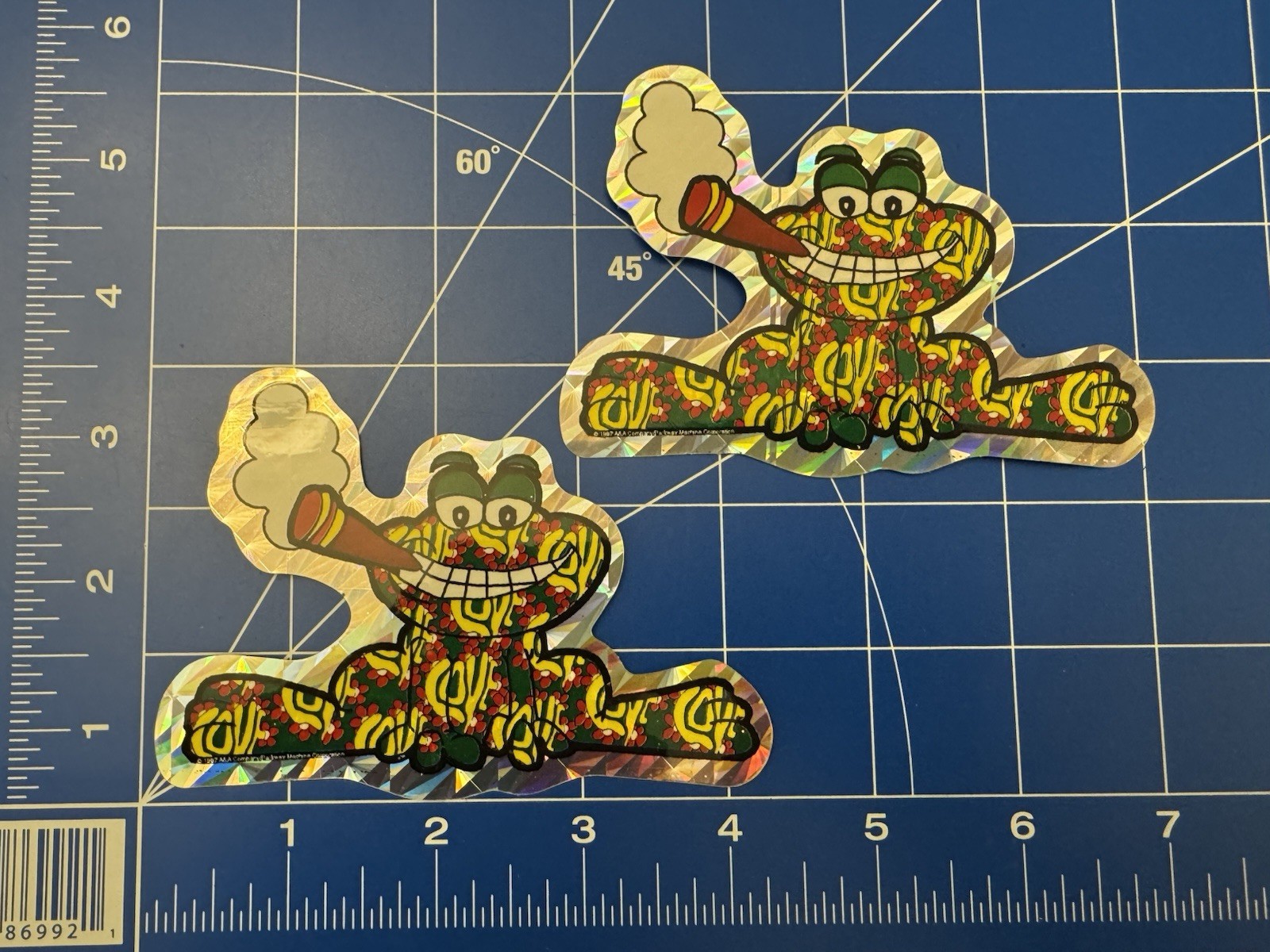 Lot 2 SMOKING FROG Prism Quality Sticker Decal Unique & Colorful Vending? LOVE