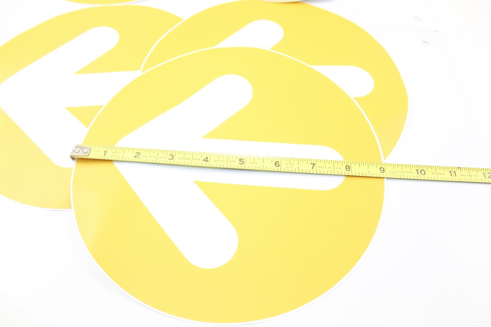 Directional Sticker Packet Yellow with White Arrows 9" Diameter Set of 5
