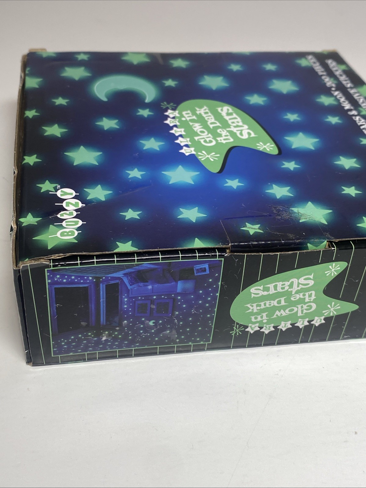 Glow In The Dark Stars With Moon 200 Pieces Removable Adhesive Stickers Included