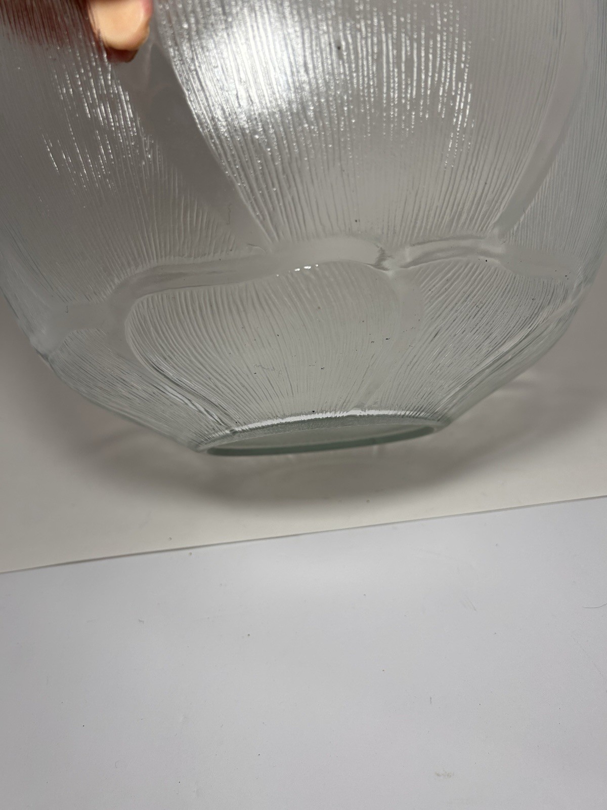 VTG Arcoroc Fleur Punch Bowl Pressed Glass Raised Petal Design France 12”