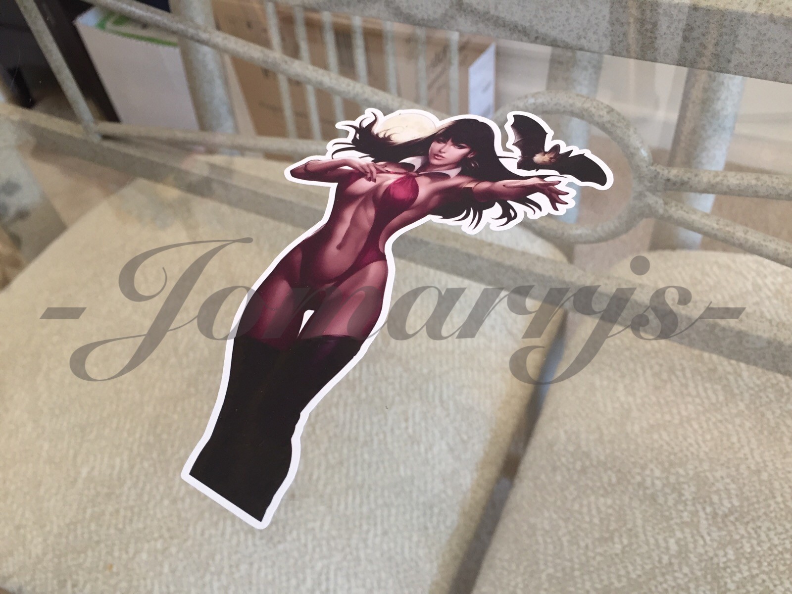 Vampirella – Comics – Anime Sticker Decal Vinyl laptop