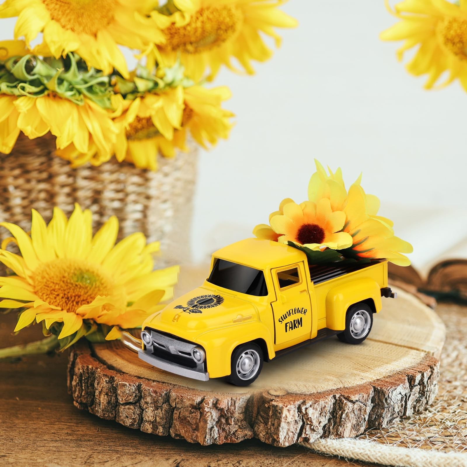 Sunflower Vintage Metal Truck Mini Metal Farm Truck Decor with Sunflower Bouq…