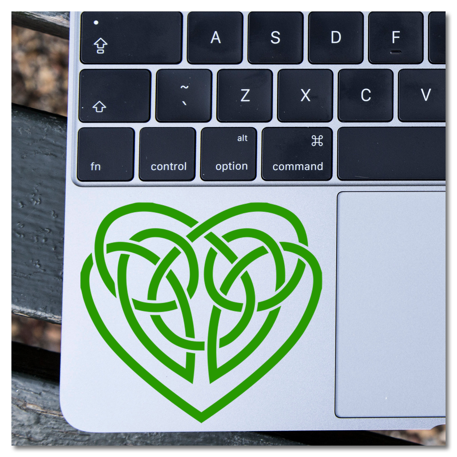 6" Celtic Heart Knot Vinyl Decal Sticker