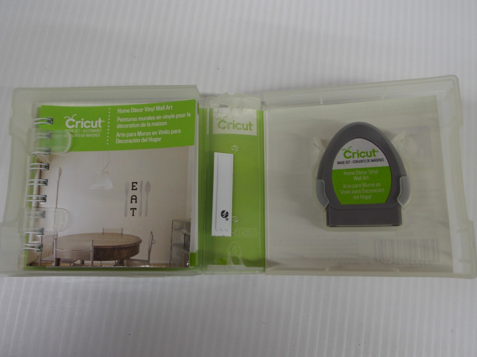 Cricut Home Décor Vinyl Wall Art Cartridge NOS 50+ Unique Images Handbook Manual