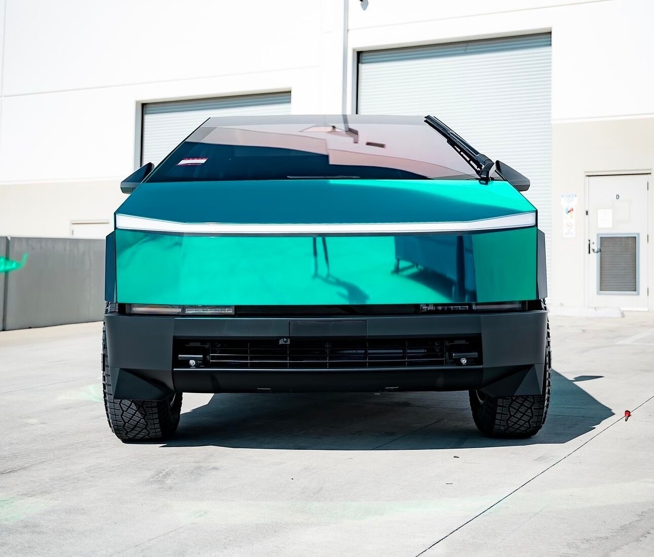 Tesla Cybertruck DIY Full Vinyl Wrap Color Change Gloss Mirror Chrome Lake Blue