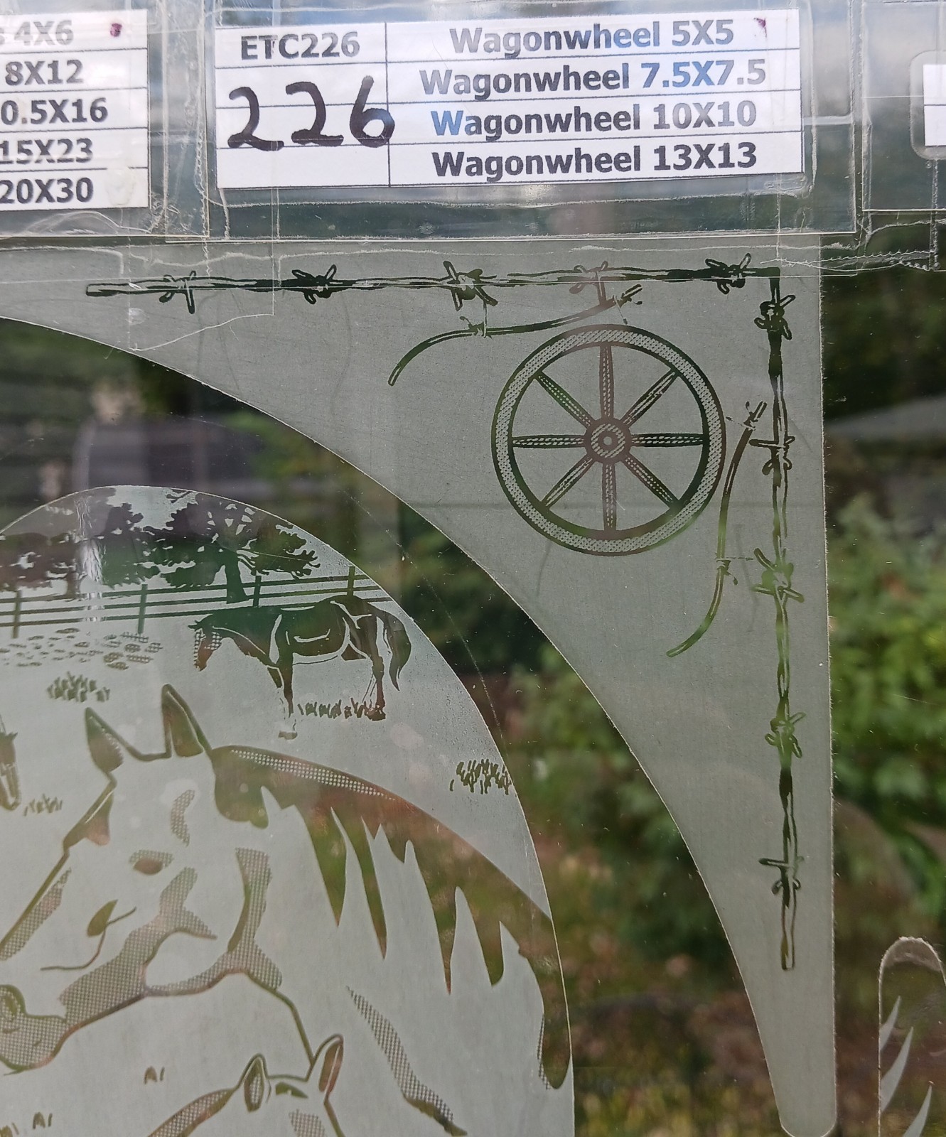 WAGON WHEELS Etched Look Cling 5"X5" Corners Removable & Reusable 226