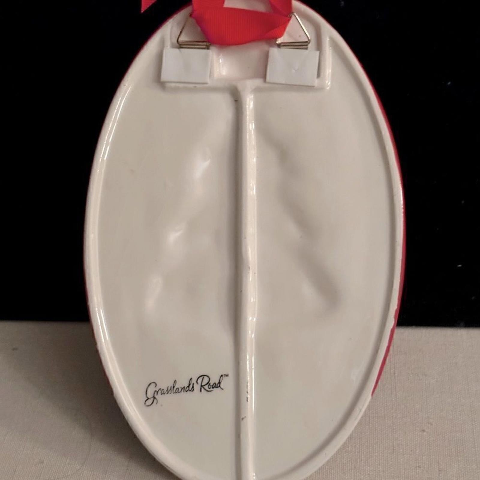 Grasslands Road Vintage Christmas oval wall plaque w raised Christmas tree