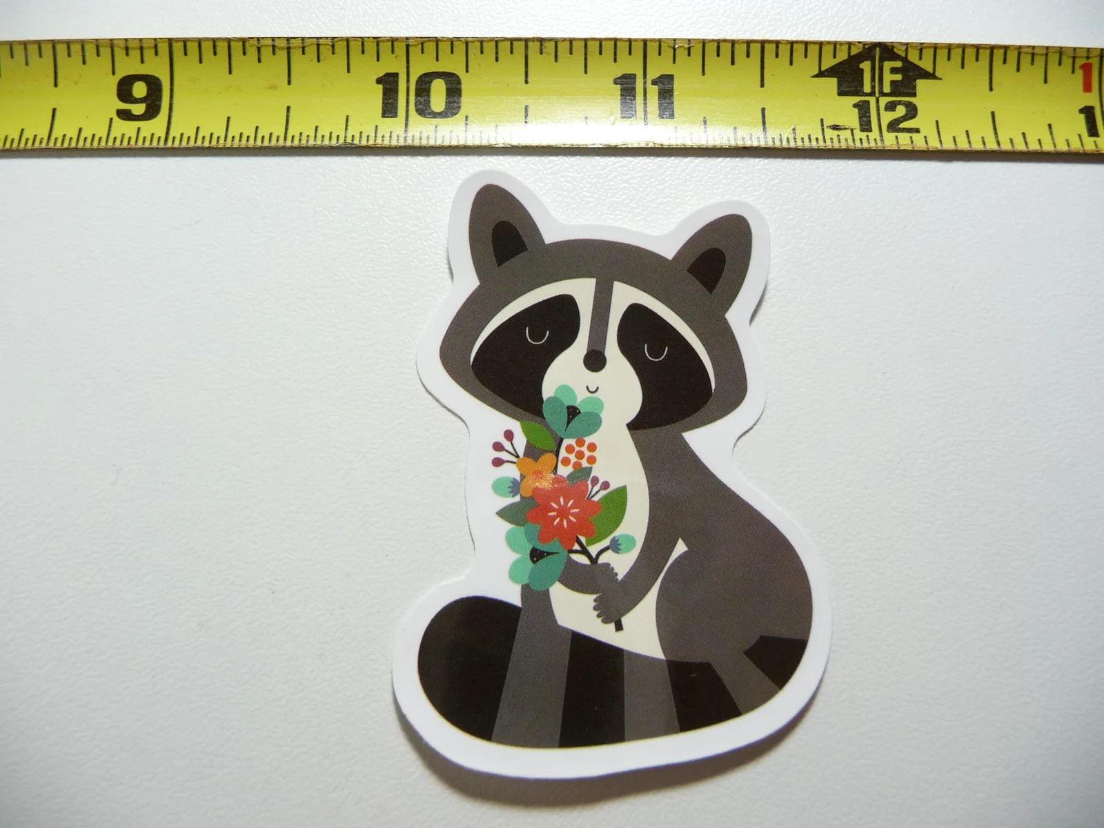 RACCOON HOLDING FLOWERS SMALL STICKER DECAL WILD ANIMAL PET BANDIT MASKED