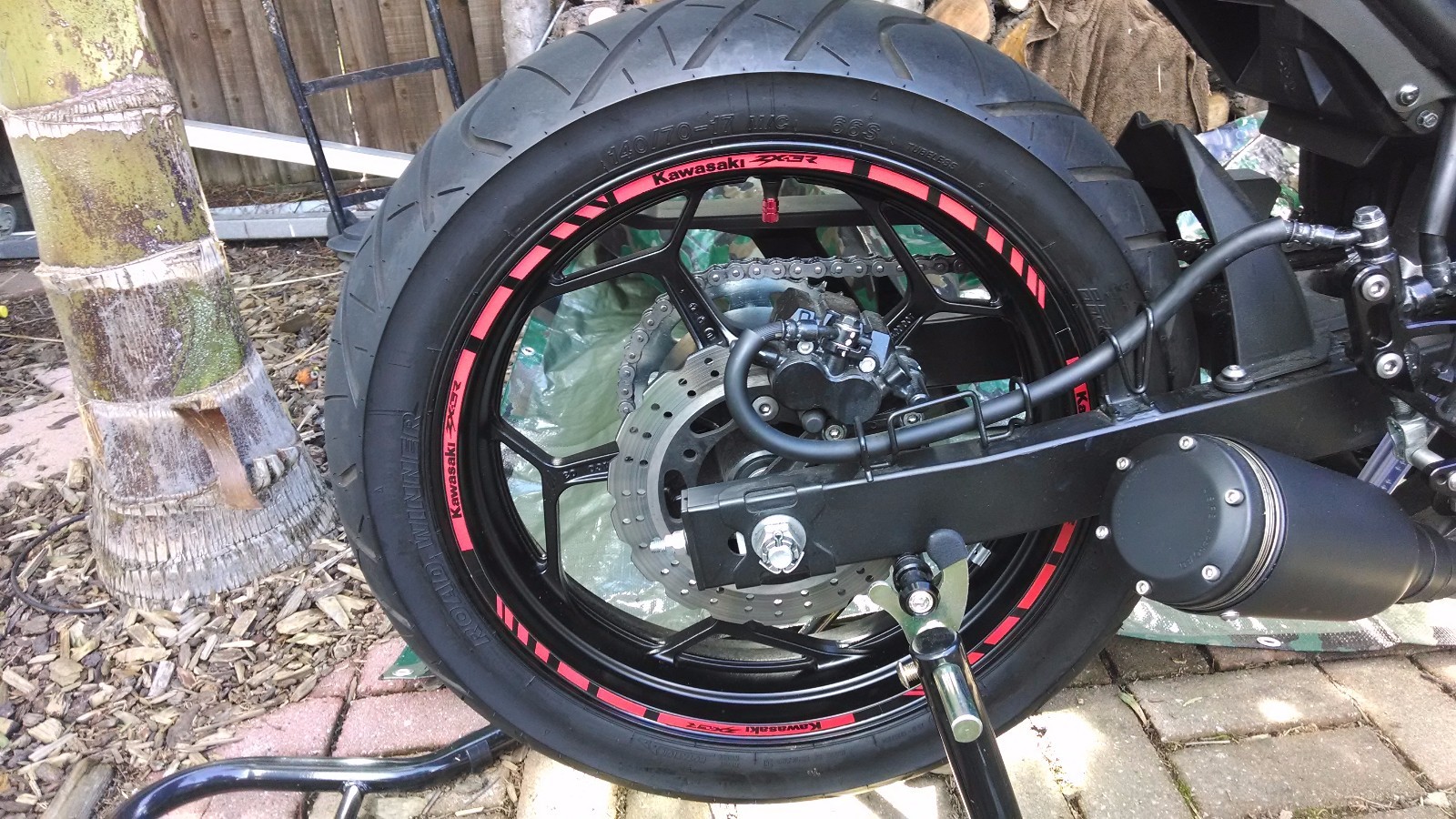 MOTORCYCLE RIM STRIPES WHEEL DECALS TAPE STICKER KAWASAKI EX 250 300 R NINJA 500