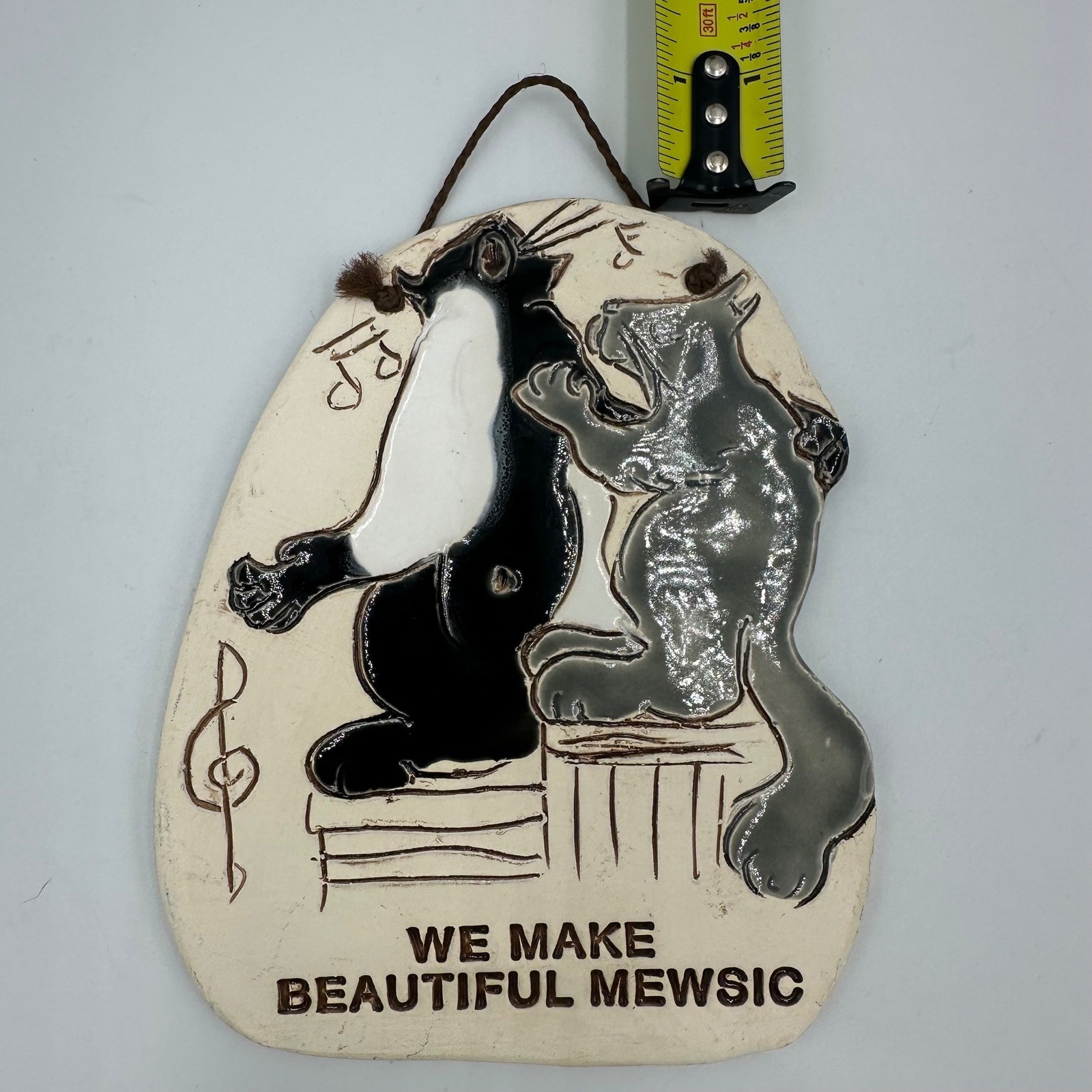 Vintage SMP 1993 Ceramic Cat Wall Plaque "We Make Beautiful Mewsic" cute Whimsy