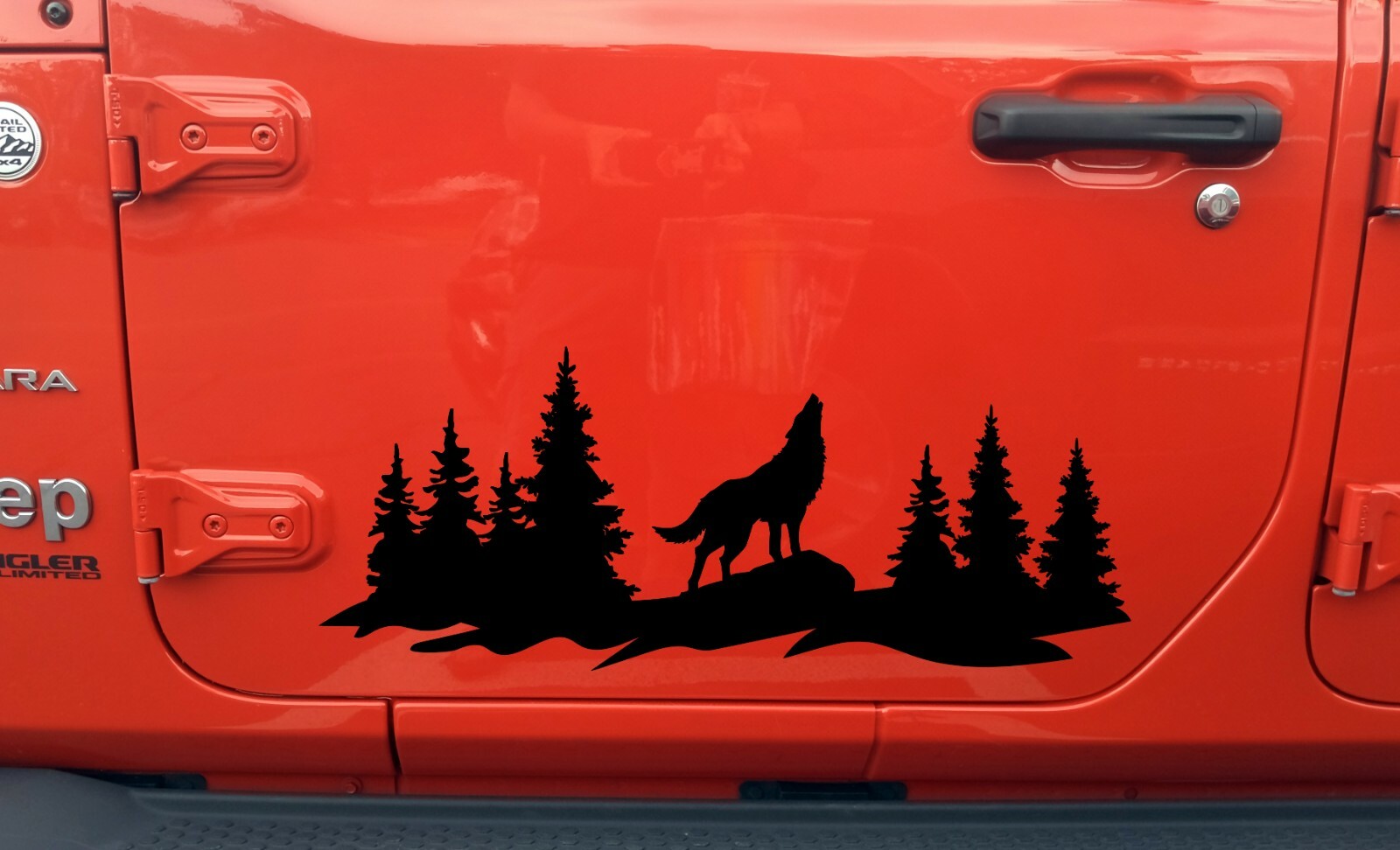 Wolf Howling Forest Scene V2 – Camping RV Truck 4×4 Graphics – Die Cut Sticker