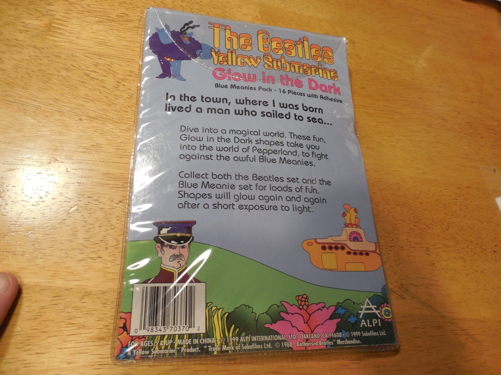 Beatles Yellow Submarine Glow Vintage 1999 Blue Meanies Alpi Decor 16-Pcs SEALED