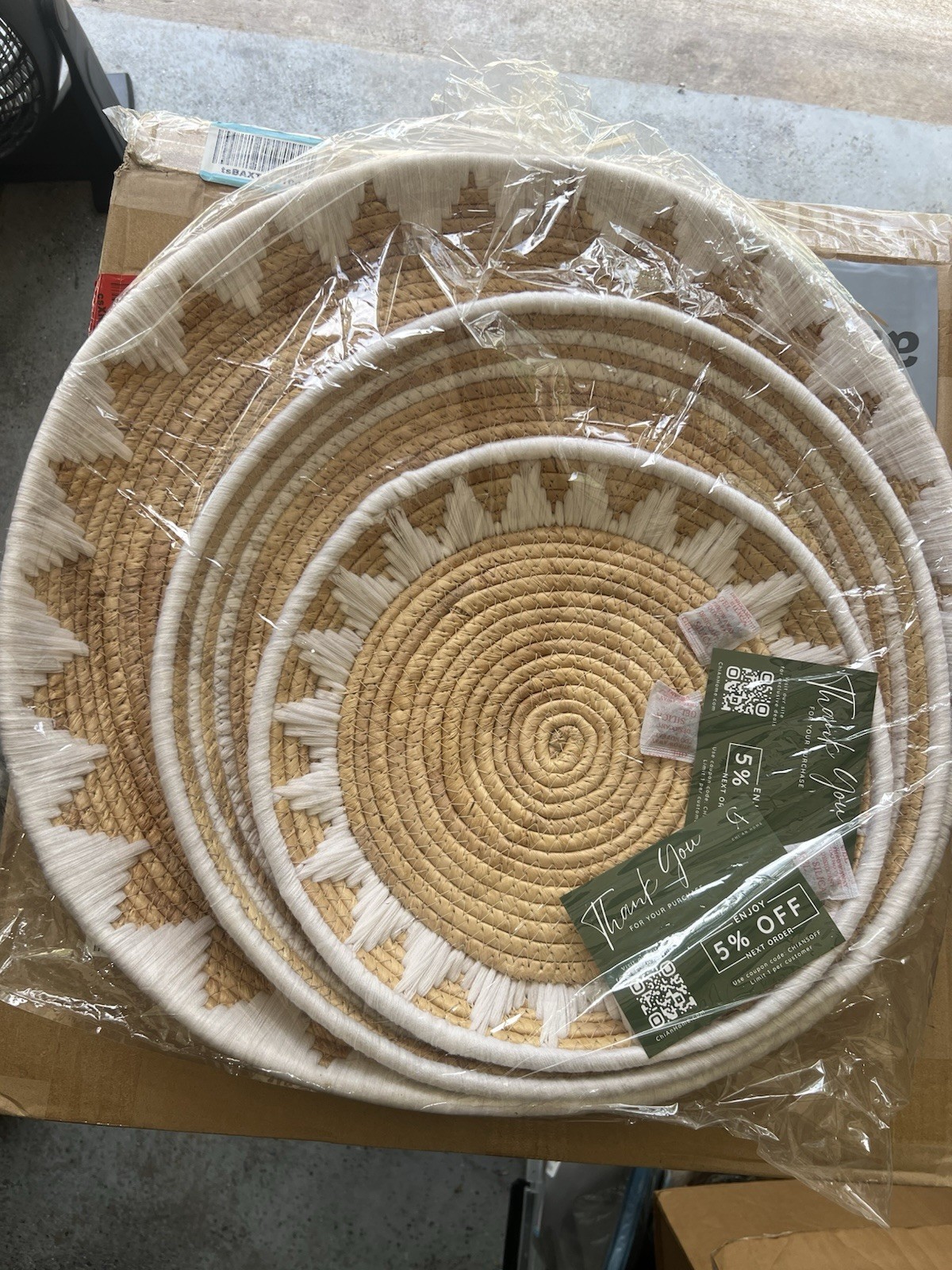 22", 19", 15" Extra Large Hanging Woven Wall Baskets Wall Decor – Wicker/White